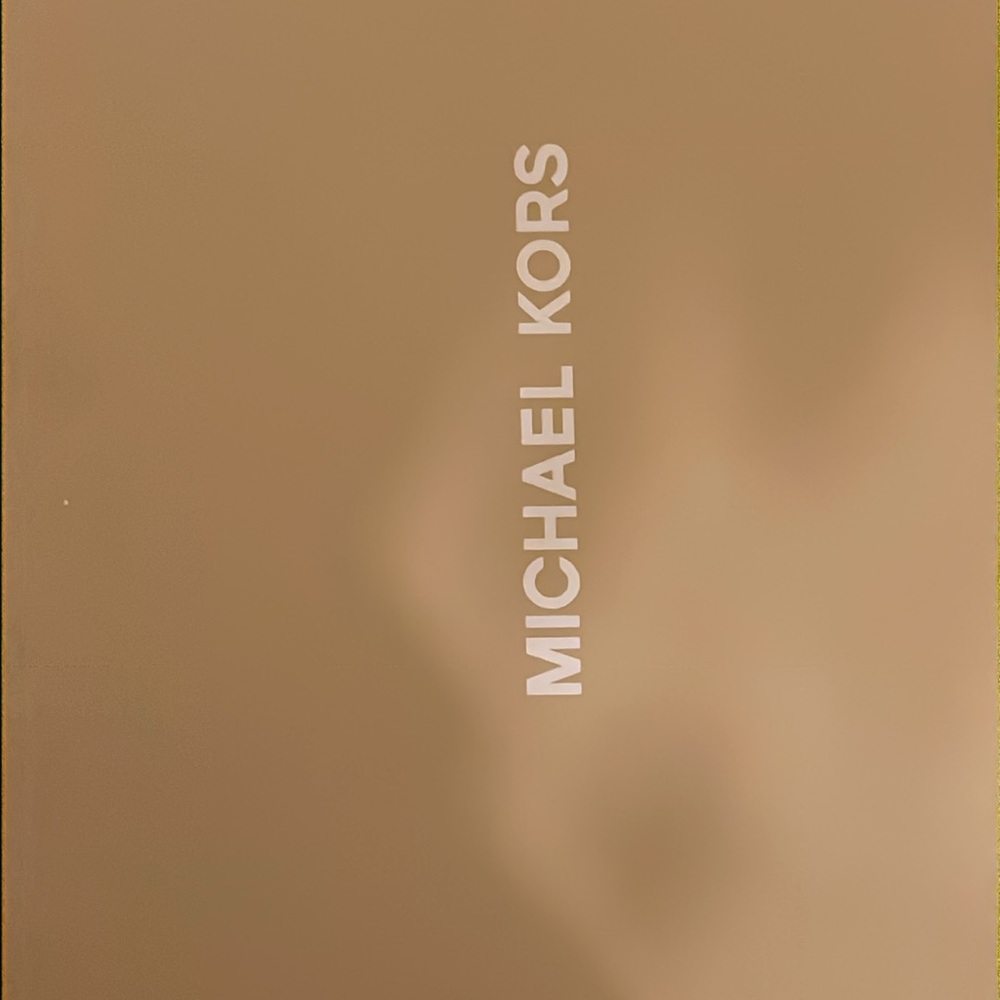 Powder pink & cream platform athletic trainer
sneaker w/ faux Gold MK plate - Picture 10 of 14